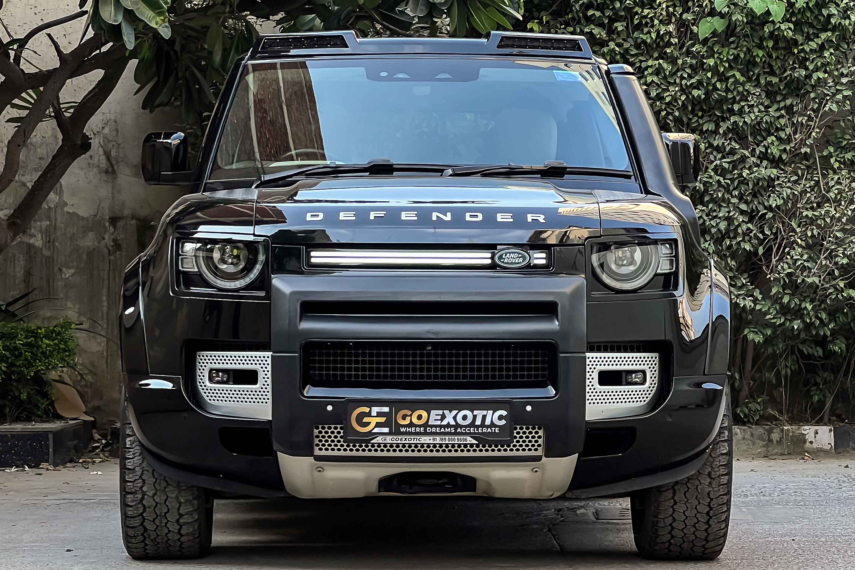 2023 LAND ROVER DEFENDER HSE